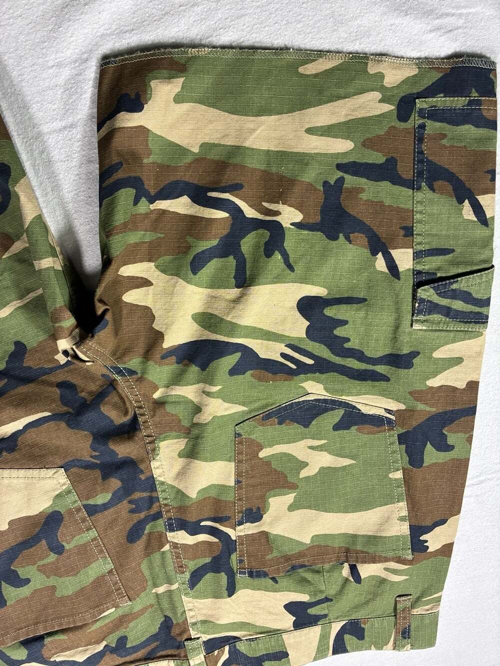 Brixton Fleet Cargo Shorts Size 36 Camo - Picture 7 of 10
